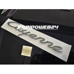 SCRITTA 'CAYENNE' PORSCHE GRIGIO ARGENTO CROMATO TURBO S GTS SPEDIZIONE VELOCE